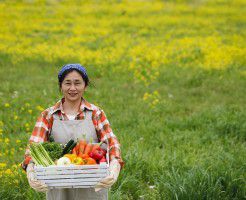 農家が家を建てる